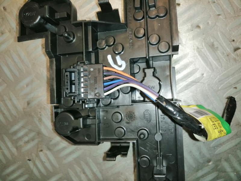 Base portalampade fanale posteriore sinistro RENAULT MEGANE 1 PHASE 2 Gasolina - 1