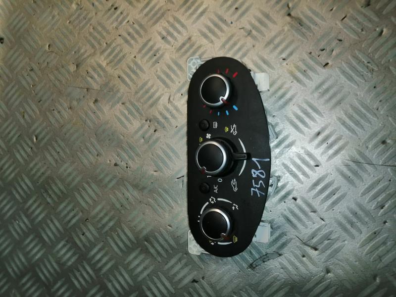 Commande chauffage RENAULT TWINGO 3 Essence - 1