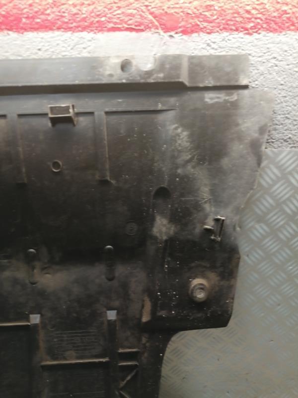Cache sous moteur RENAULT MEGANE 2 PHASE 1 Essence - 1