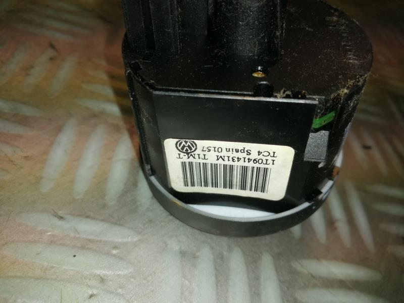 Commande de phare VOLKSWAGEN TOURAN 1 PHASE 2 Diesel - 1