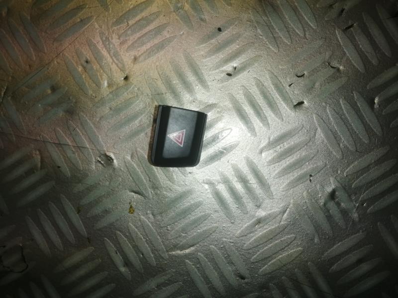 Bouton de warning PEUGEOT 208 1 PHASE 1 Essence - 1