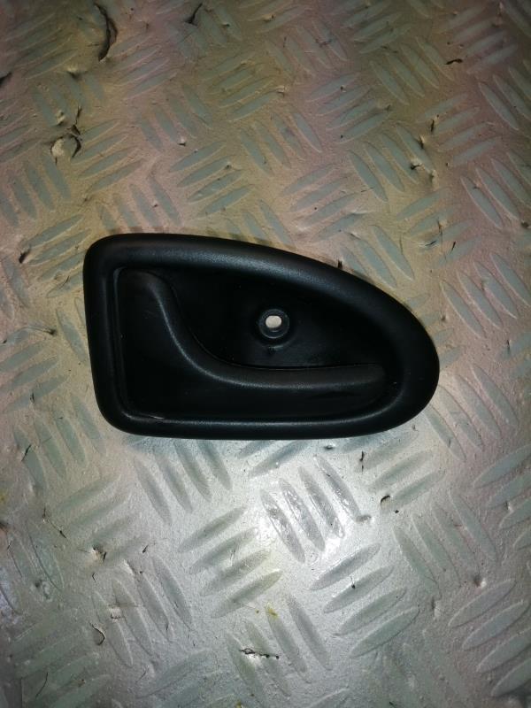 Maniglia interna porta bagagliaio sinistra RENAULT TRAFIC 3 COURT PHASE 1 Diésel - 1