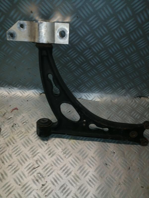 Triangolo anteriore destro VOLKSWAGEN TOURAN 1 PHASE 2 Diésel - 1