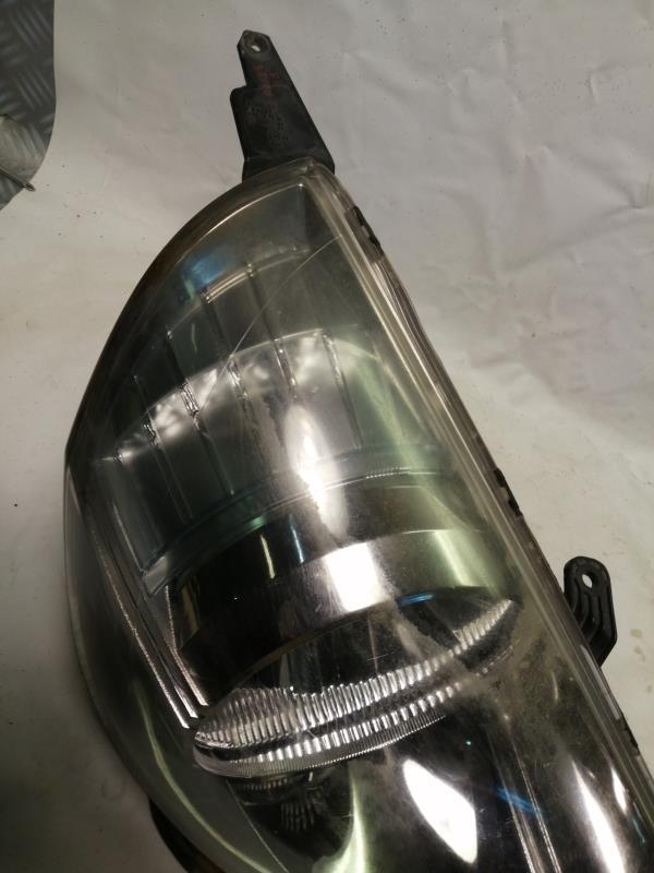 Gruppo ottico anteriore principale destro (luci)(faro) HONDA JAZZ 2 Gasolina - 1