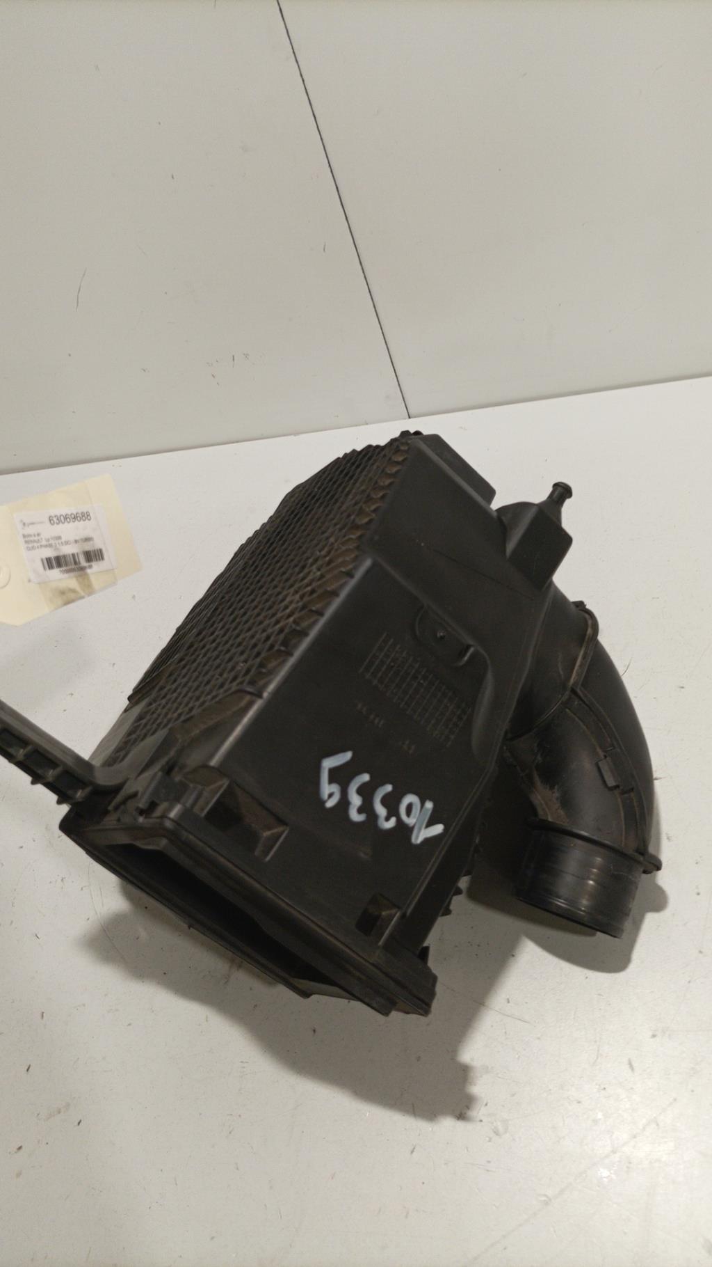 Boite a air RENAULT CLIO 4 PHASE 2 Diesel - 1