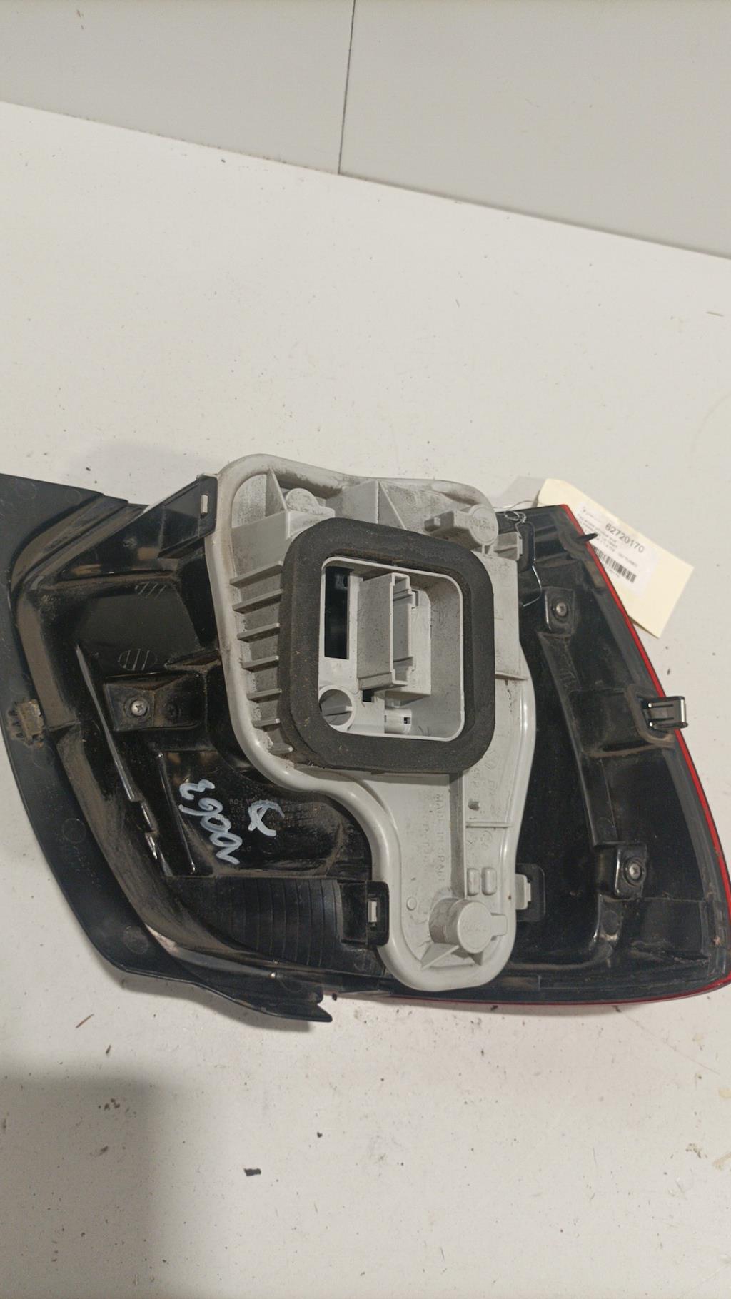 Fanale posteriore principale destro (luci) VOLKSWAGEN POLO 5 PHASE 1 Diésel - 1