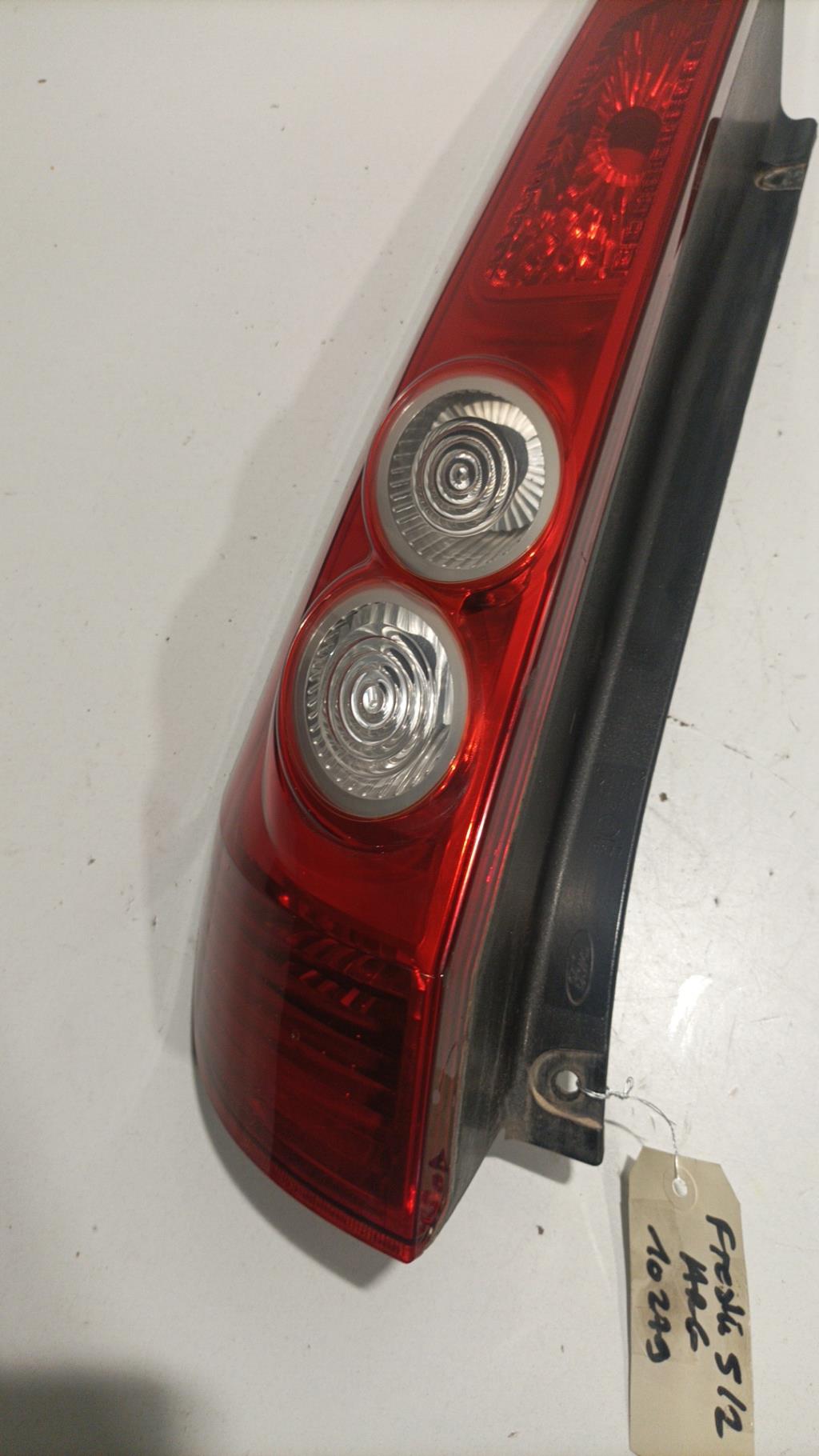 Fanale posteriore principale sinistro (luci) FORD FIESTA 5 PHASE 2 Gasolina - 1