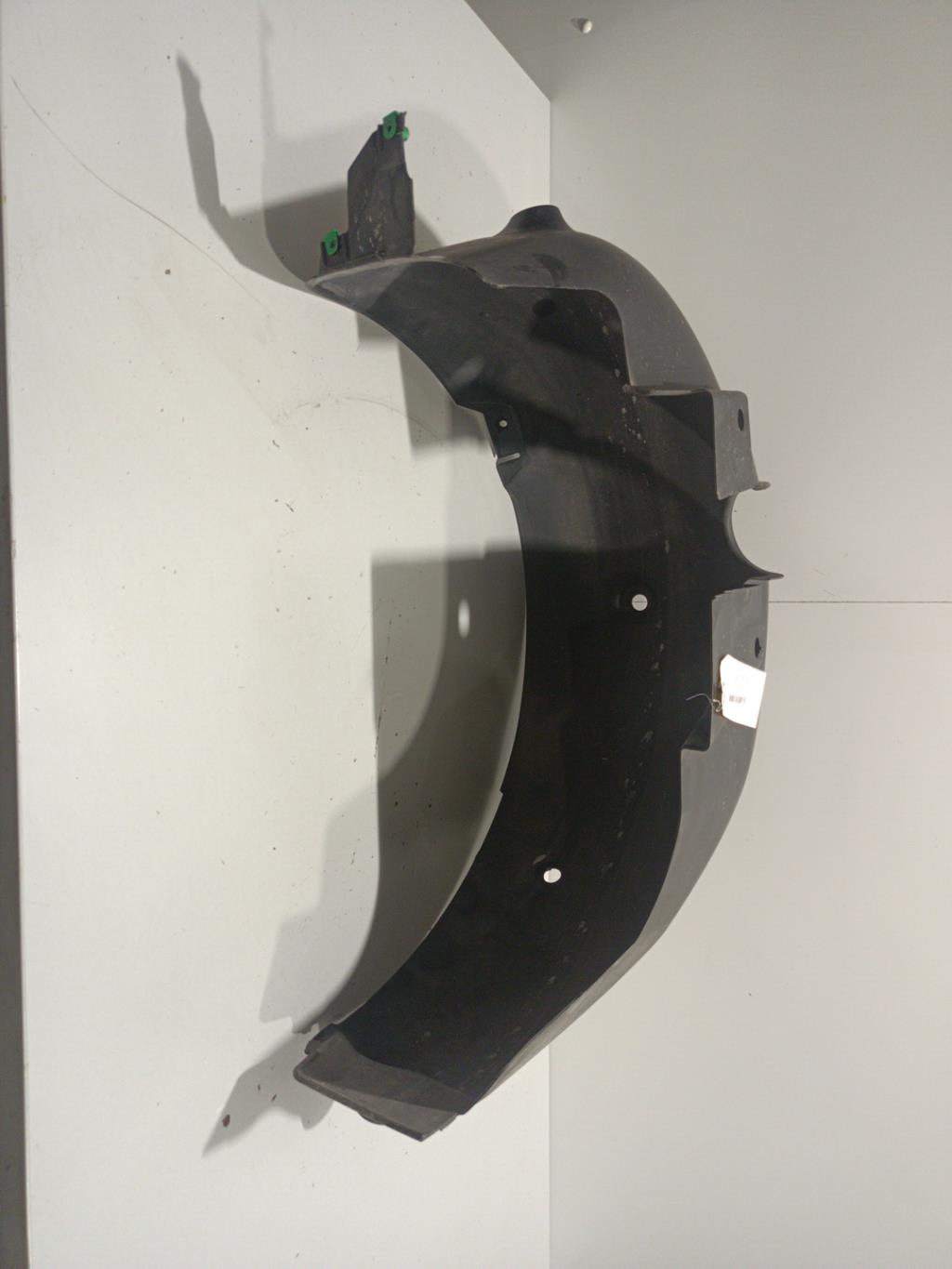 Parasale posteriore sinistro RENAULT CLIO 5 PHASE 1 Diésel - 1