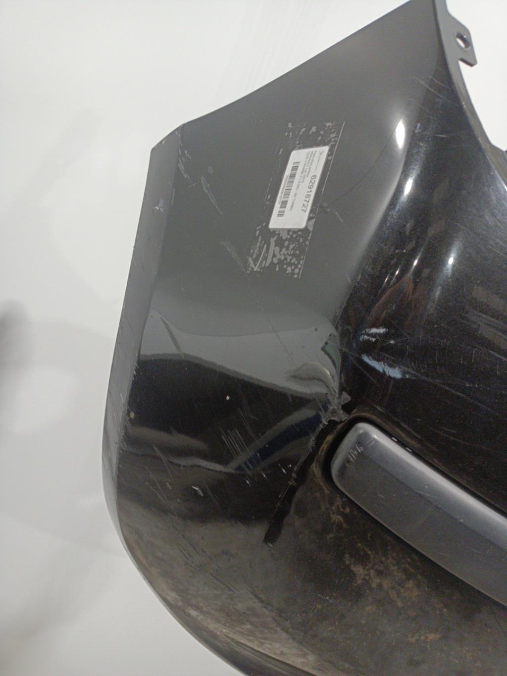 Parachoques trasero RENAULT CLIO 3 PHASE 1  - 1