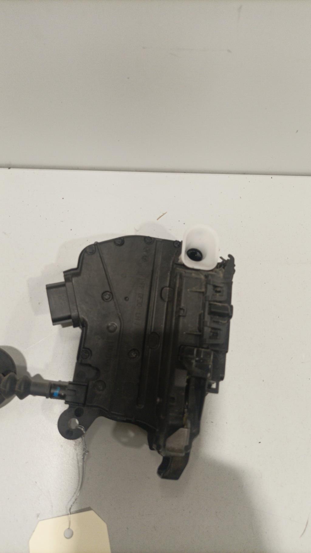 Serratura anteriore sinistra RENAULT CLIO 5 PHASE 1 Diésel - 1