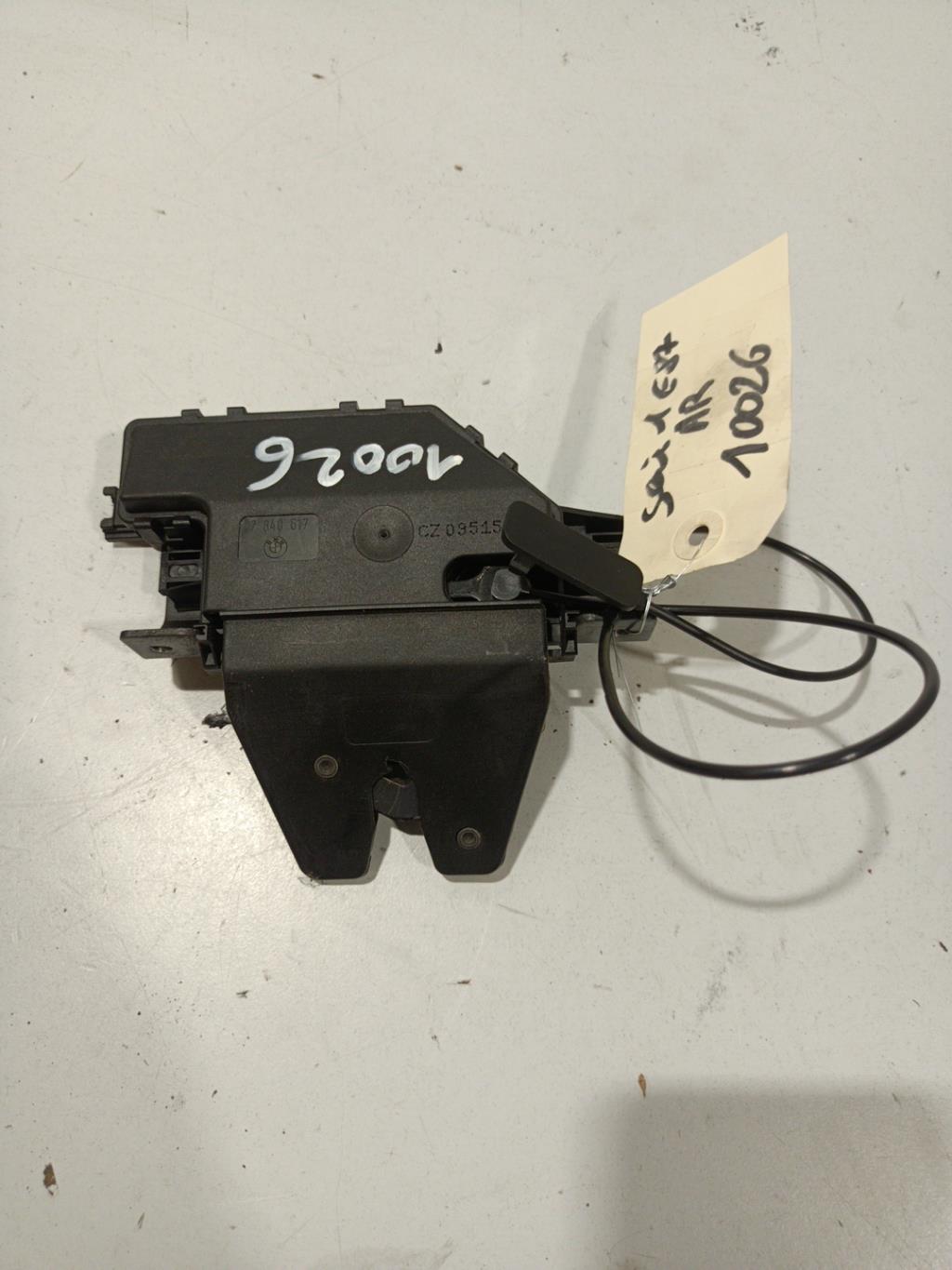 Serrure de hayon BMW SERIE 1 E87 PHASE 2 Diesel - 1