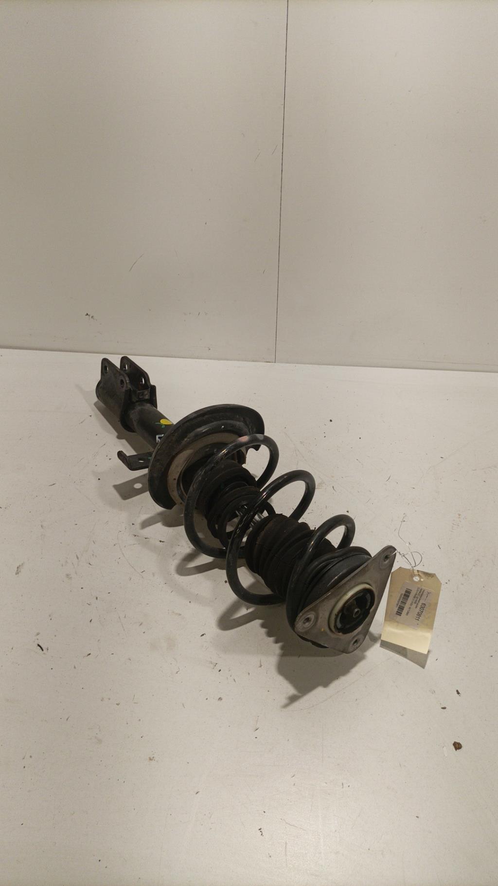 Ammortizzatore anteriore sinistro RENAULT CLIO 4 PHASE 2 Diésel - 1