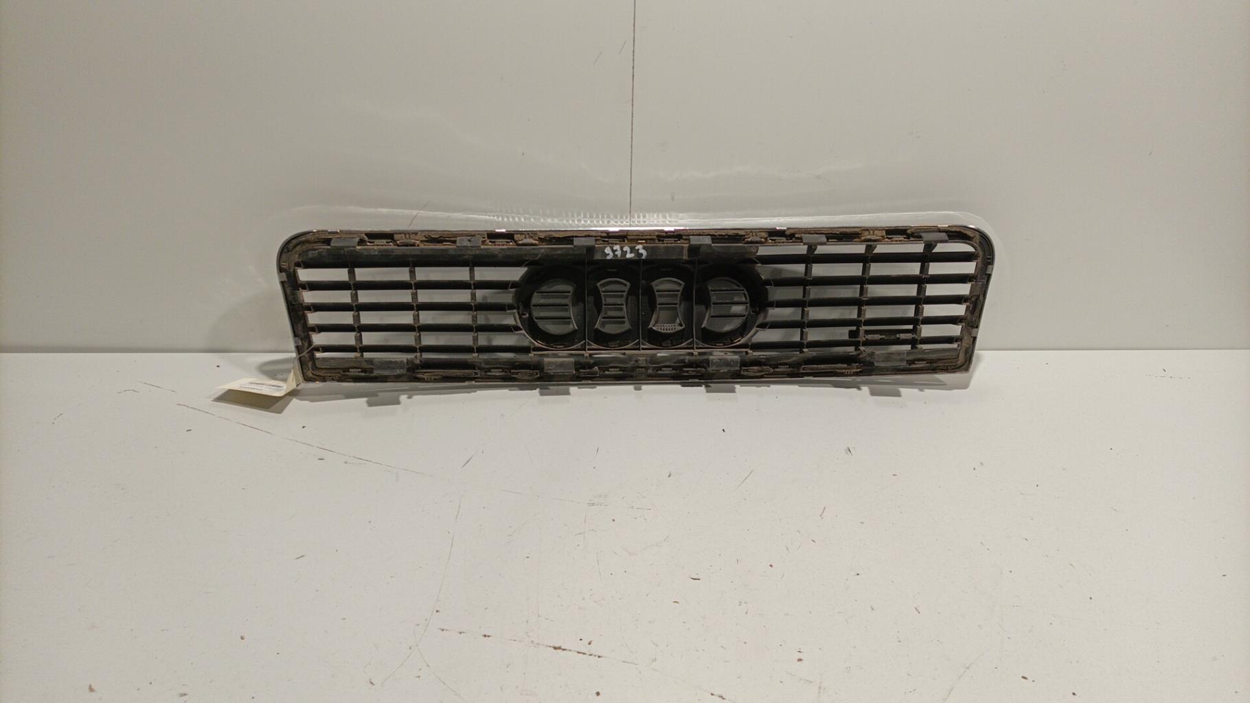 Calandre AUDI A4 2 AVANT PHASE 1 BREAK Diesel - 1