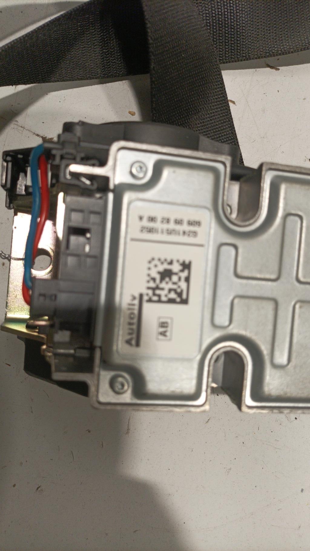 Cintura di sicurezza anteriore sinistra MERCEDES CLASSE E 211 PHASE 1 Diésel - 1