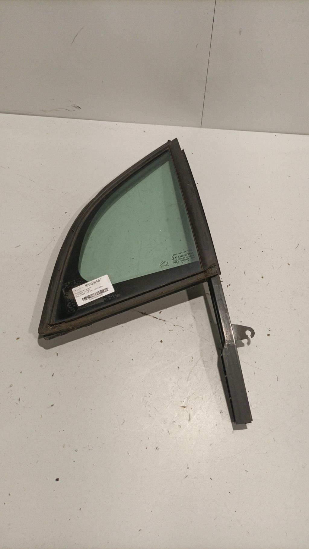 Ventanilla triangular delantera izquierda (puerta) CITROEN DS3 PHASE 1 Gasolina - 1