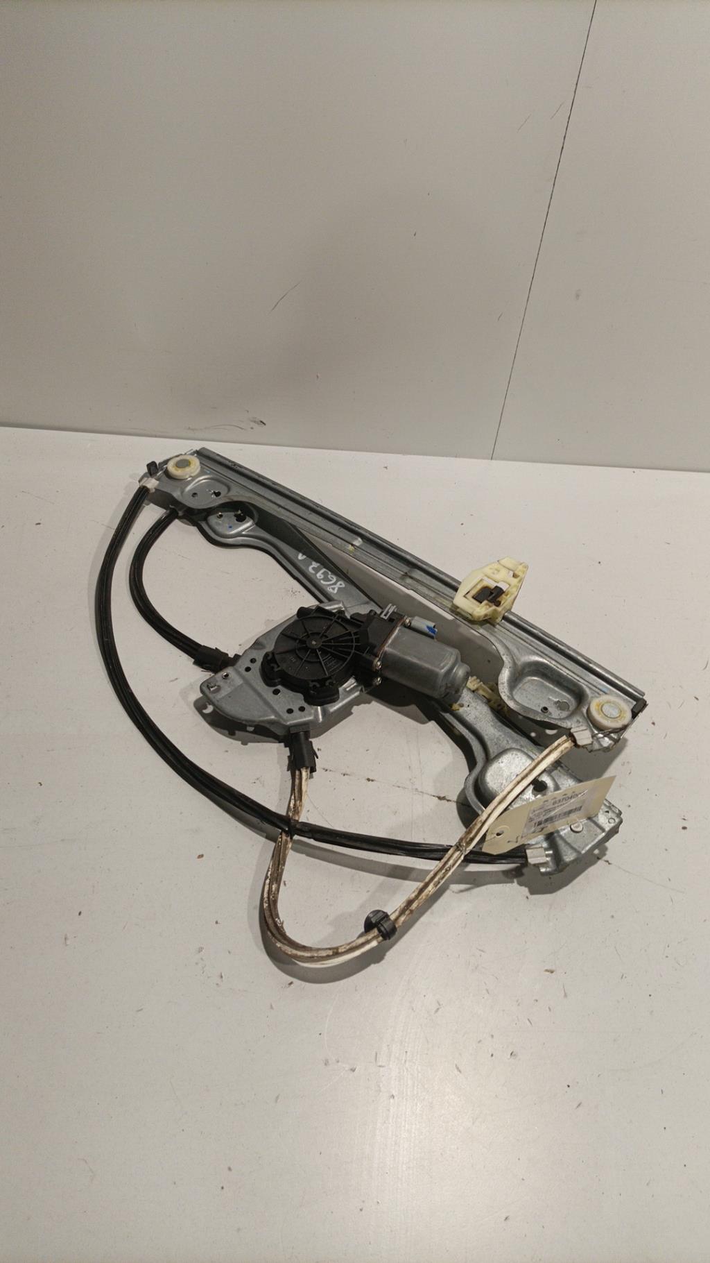 Alzacristalli elettrico anteriore destro PEUGEOT 1007 Gasolina - 1