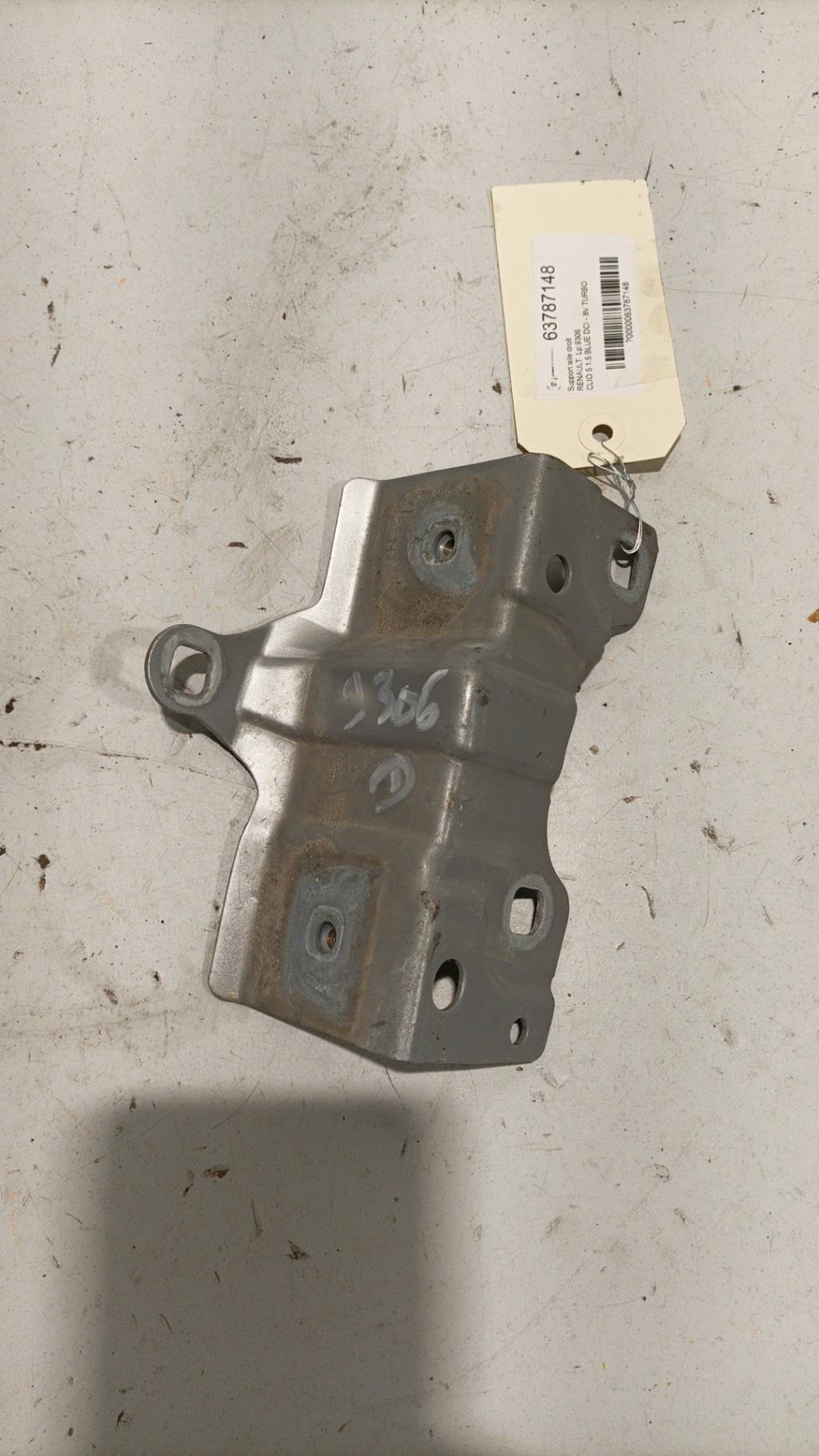 Support aile droit RENAULT CLIO 5 PHASE 1 Diesel - 1