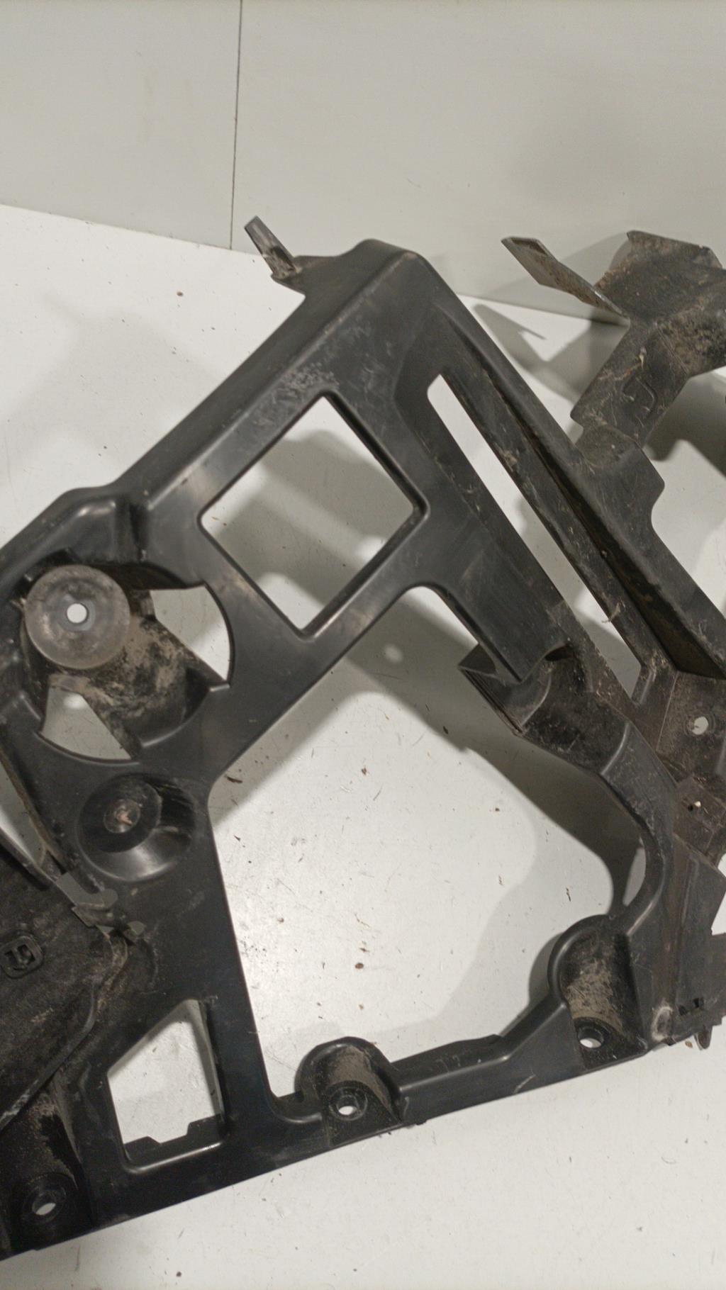 Supporto paraurti posteriore PEUGEOT 508 1 SW PHASE 2 BREAK Diésel - 1