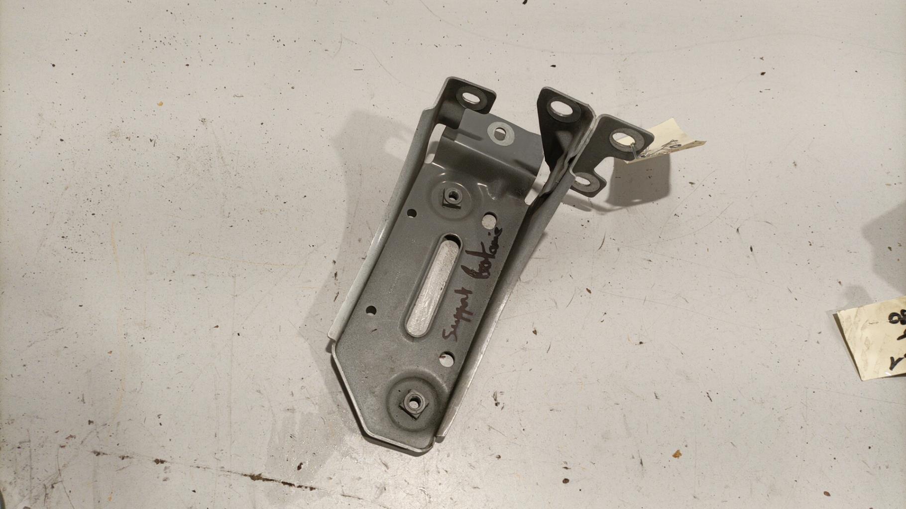 Support moteur RENAULT CLIO 4 PHASE 2 Diesel - 1