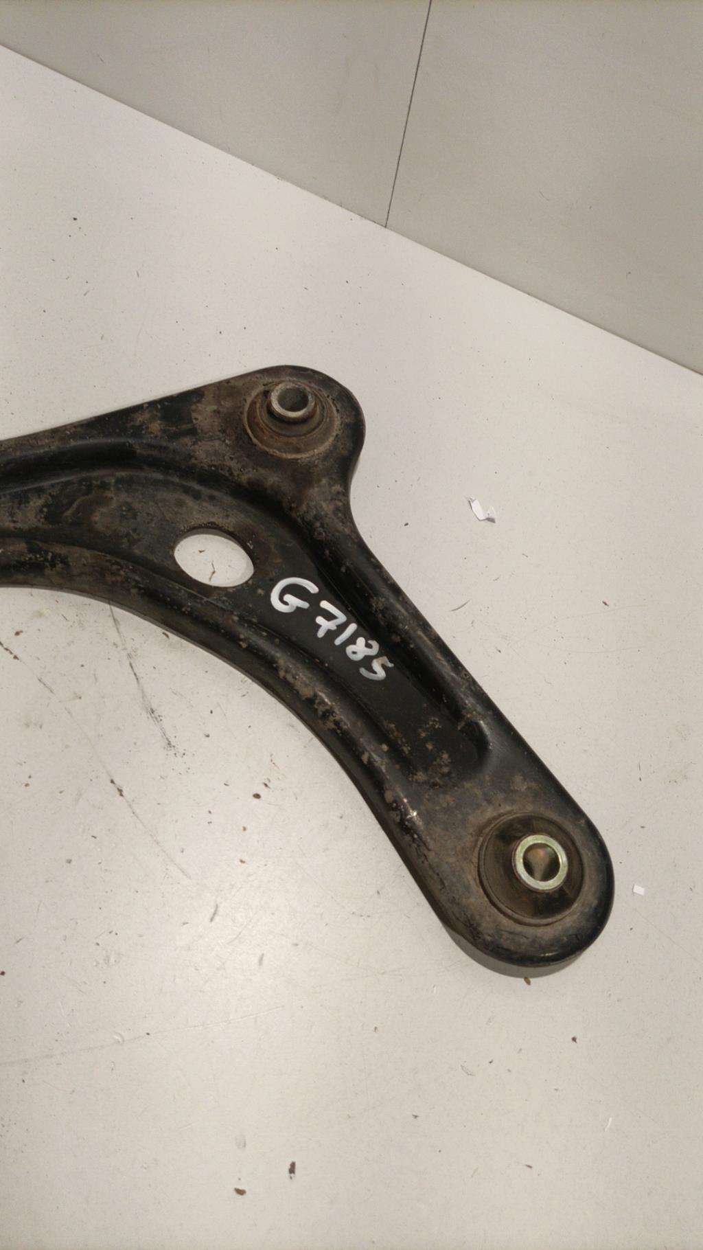 Triangle avant gauche CITROEN C3 2 PHASE 1 Diesel - 1
