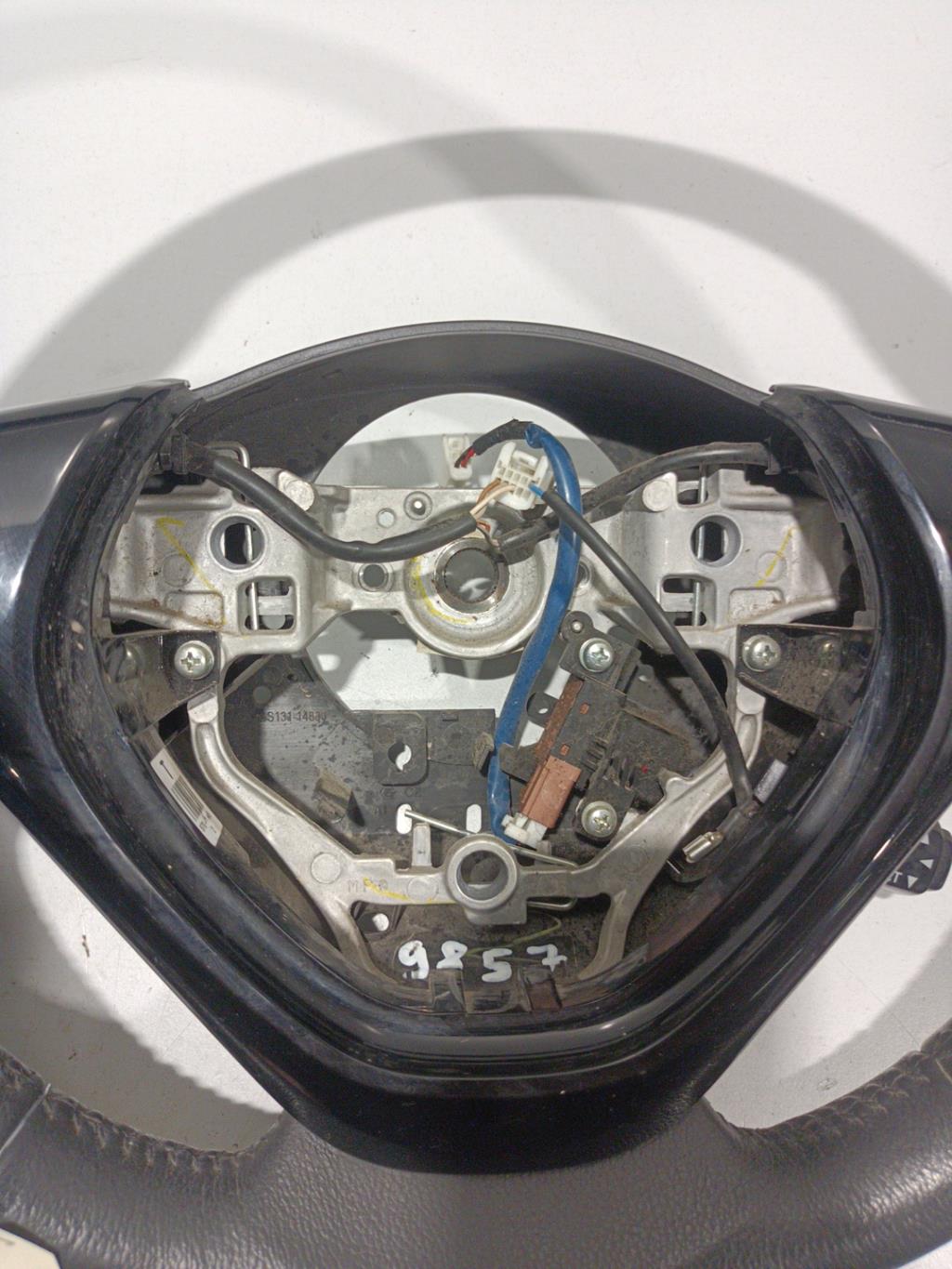 Volant CITROEN C1 2 Essence - 1