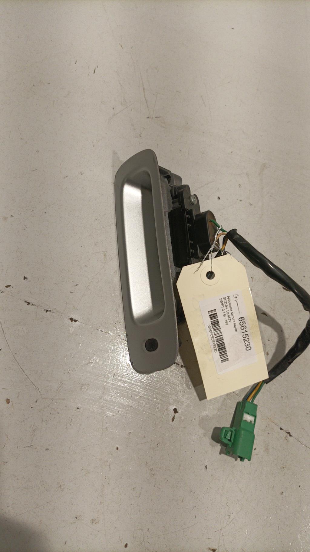 Attuatore serratura portellone posteriore SUZUKI SWIFT 3 Gasolina - 1