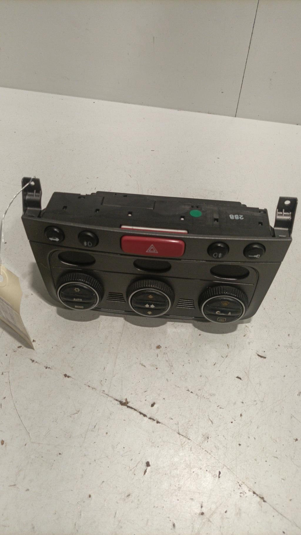 Commande chauffage ALFA ROMEO GT COUPE Diesel - 1