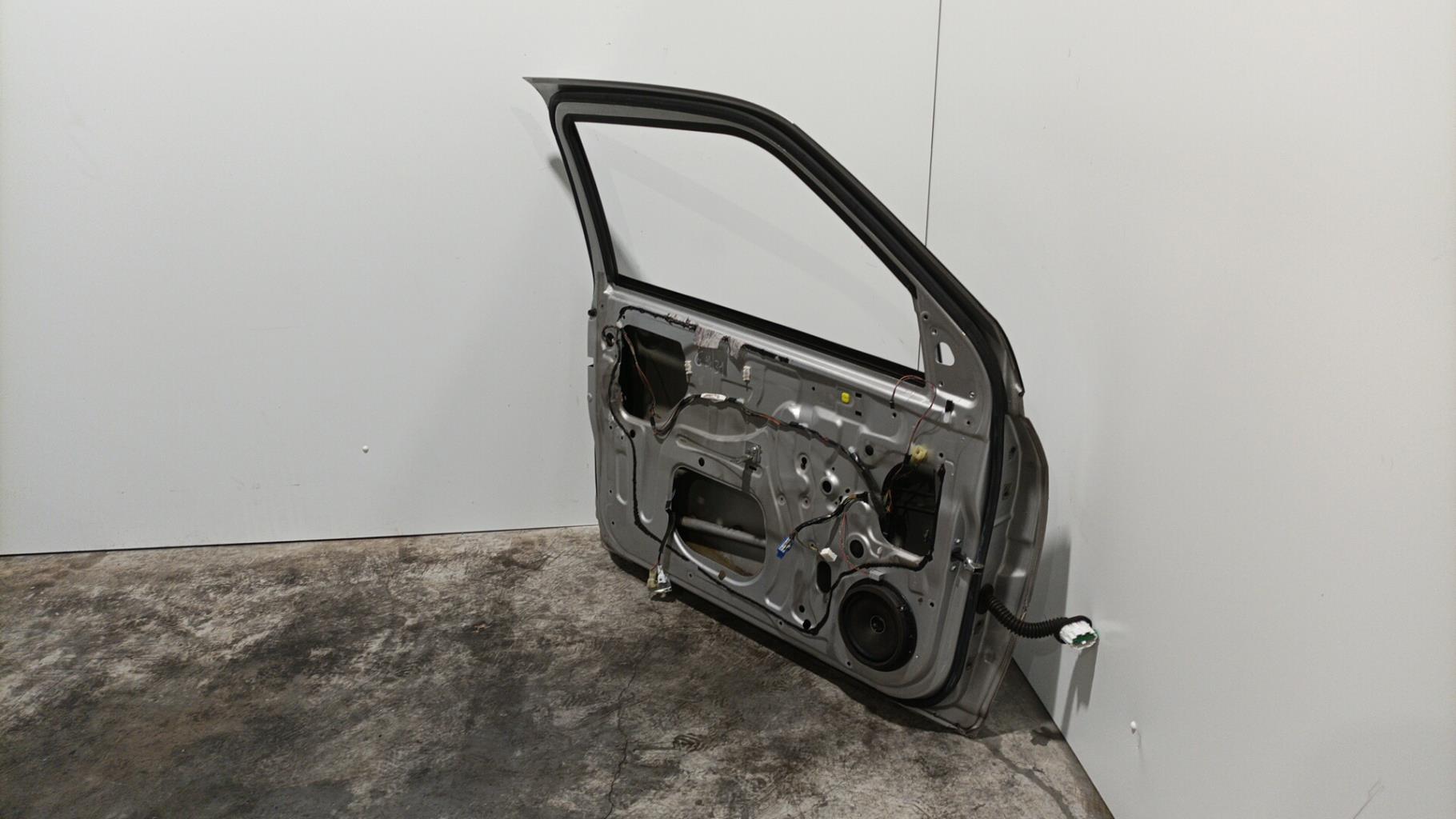 Portiera anteriore sinistra SUZUKI SWIFT 3 Gasolina - 1