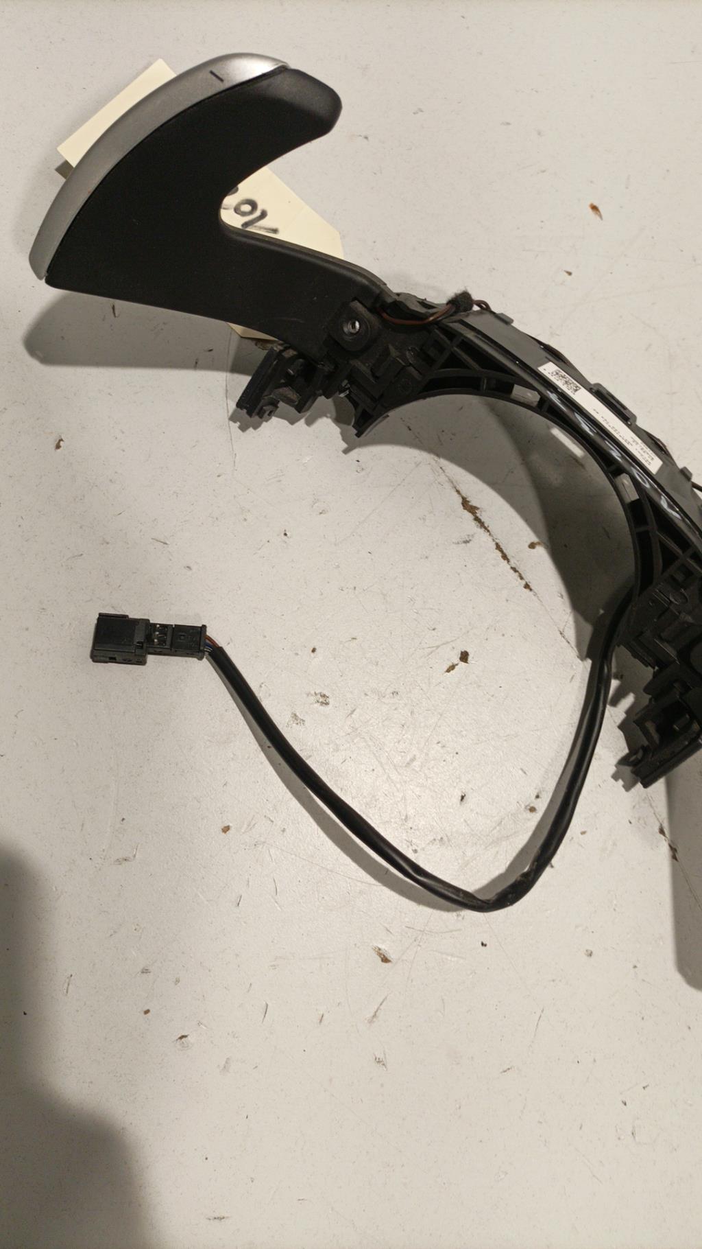 Support commodo (commutateur) PEUGEOT 3008 1 PHASE 1 Diesel/Hybride - 1