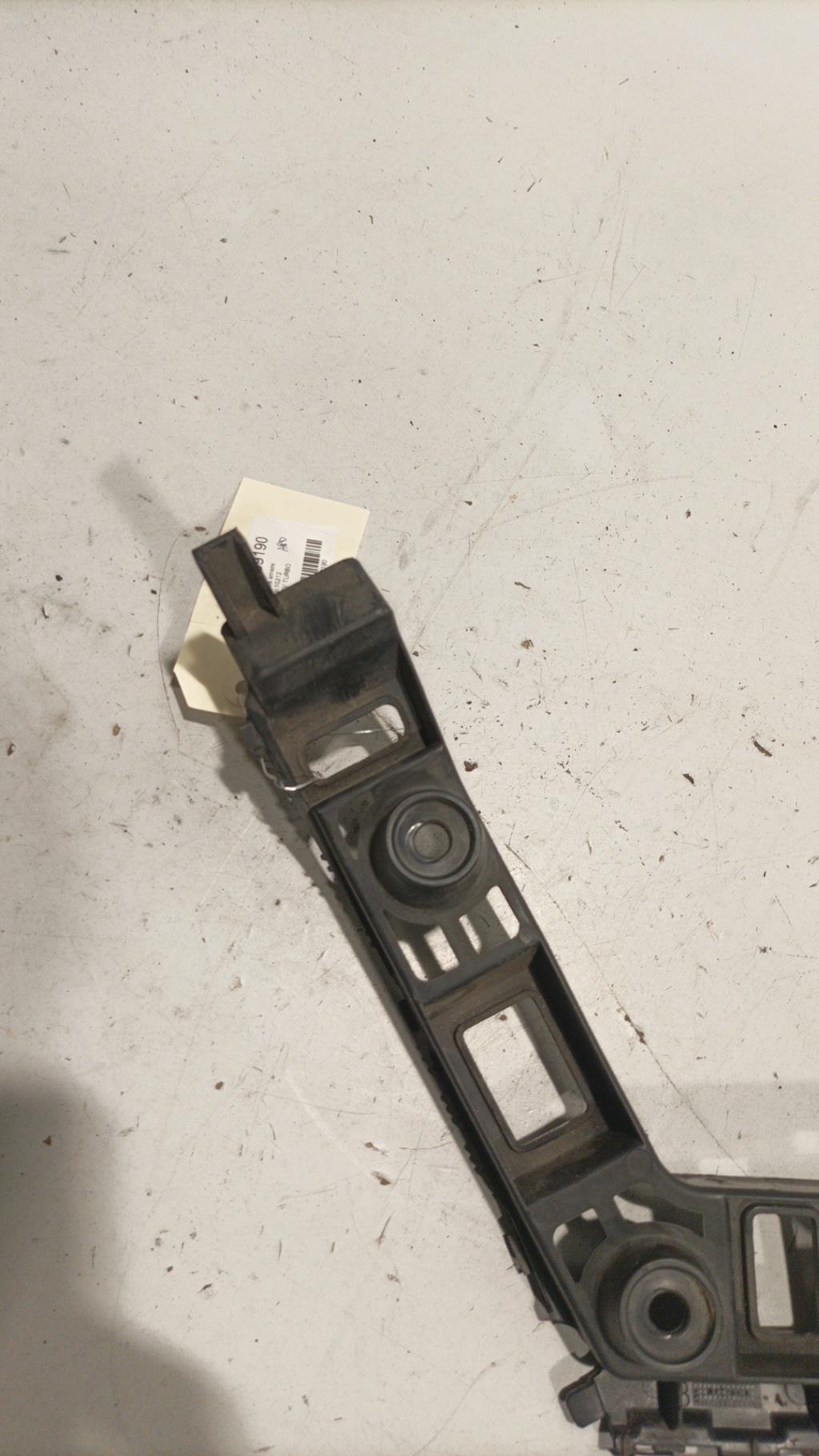 Supporto paraurti posteriore VOLKSWAGEN GOLF 6 Diésel - 1
