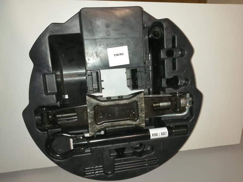 Cric (Ensemble depannage) RENAULT CLIO 4 PHASE 1 Diesel - 1