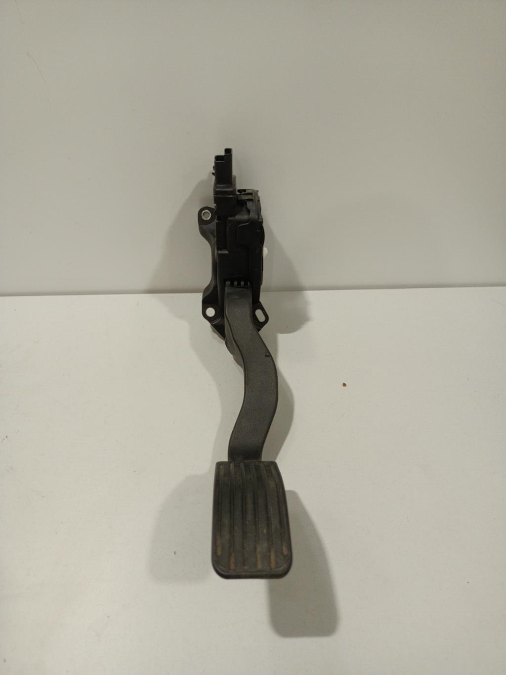 Pedale acceleratore PEUGEOT 208 1 PHASE 2 Gasolina - 1
