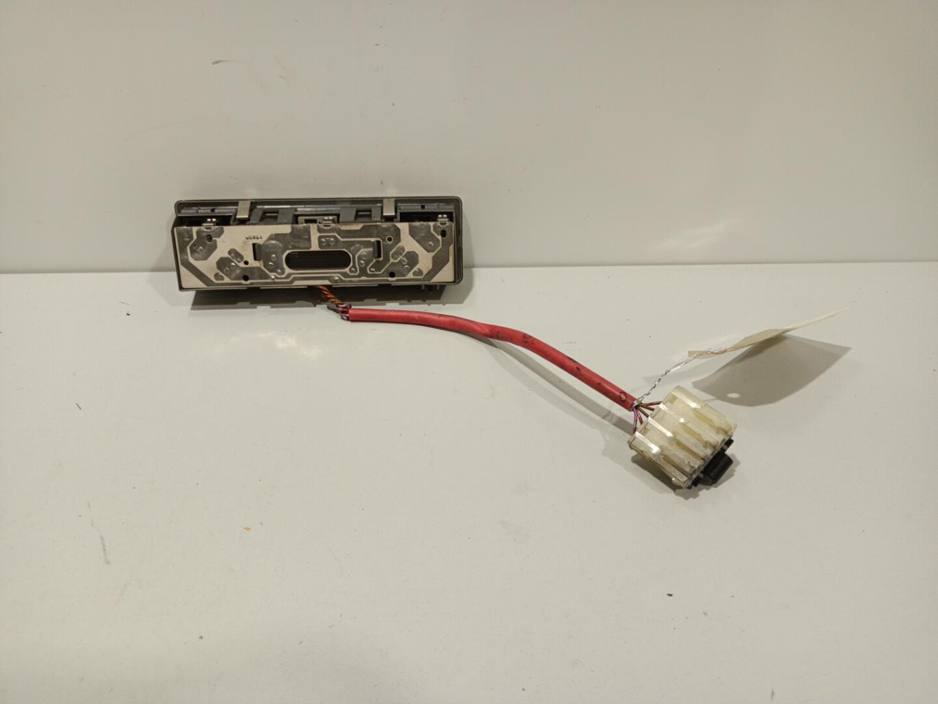 Eclairage de plafonnier BMW SERIE 3 E36 COMPACT Diesel - 1