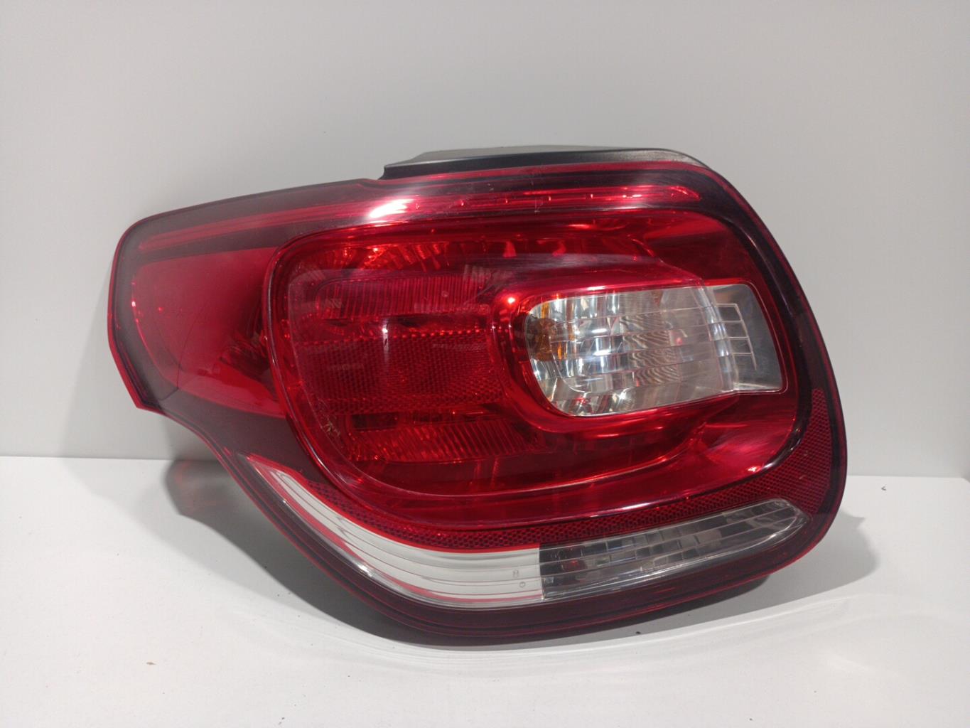 Fanale posteriore principale sinistro (luci) CITROEN DS3 PHASE 1 Gasolina - 1