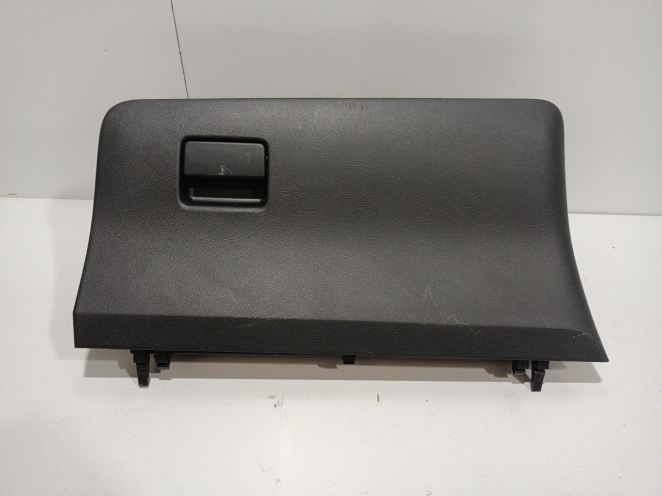 Sportello vano portaoggetti TOYOTA YARIS 3 PHASE 3 Gasolina - 1