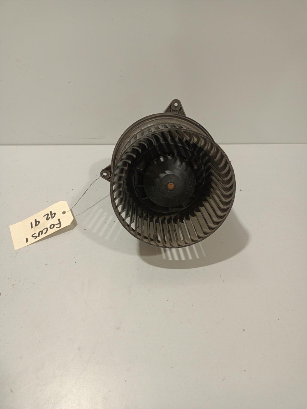 Pulseur d'air FORD FOCUS 1 Essence - 1