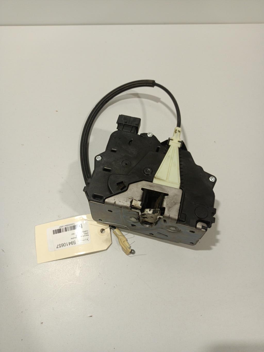 Serrure avant gauche OPEL CORSA E Essence - 1