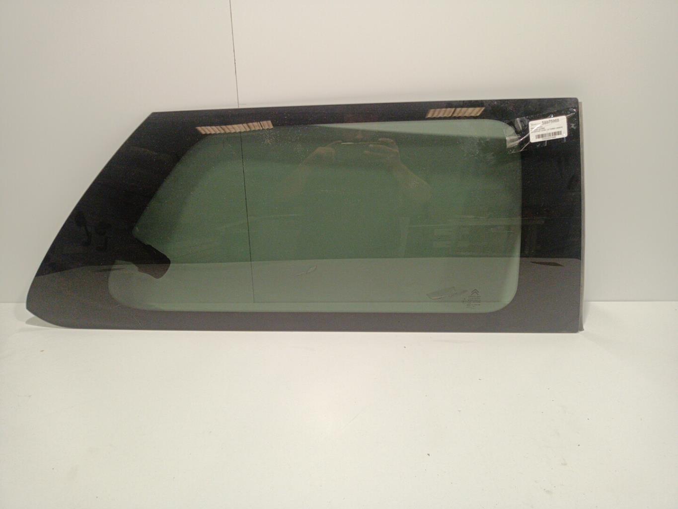 Luna trasera derecha CITROEN C4 CACTUS Diésel - 1