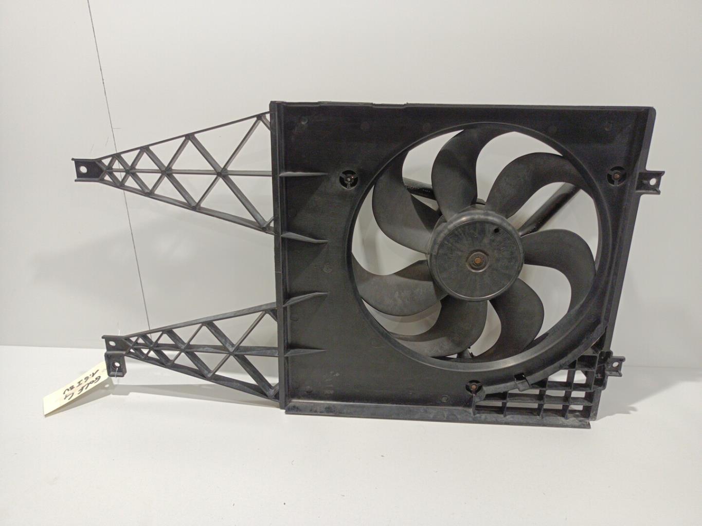 Ventilateur eau VOLKSWAGEN GOLF 4 Essence - 1