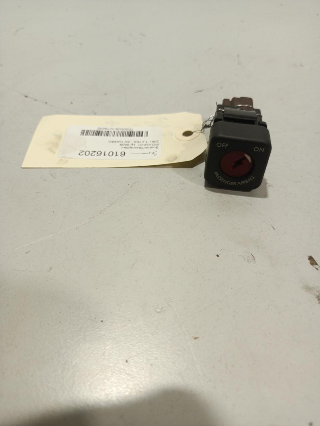 Bouton/Interrupteur PEUGEOT 206+ Diesel - 1
