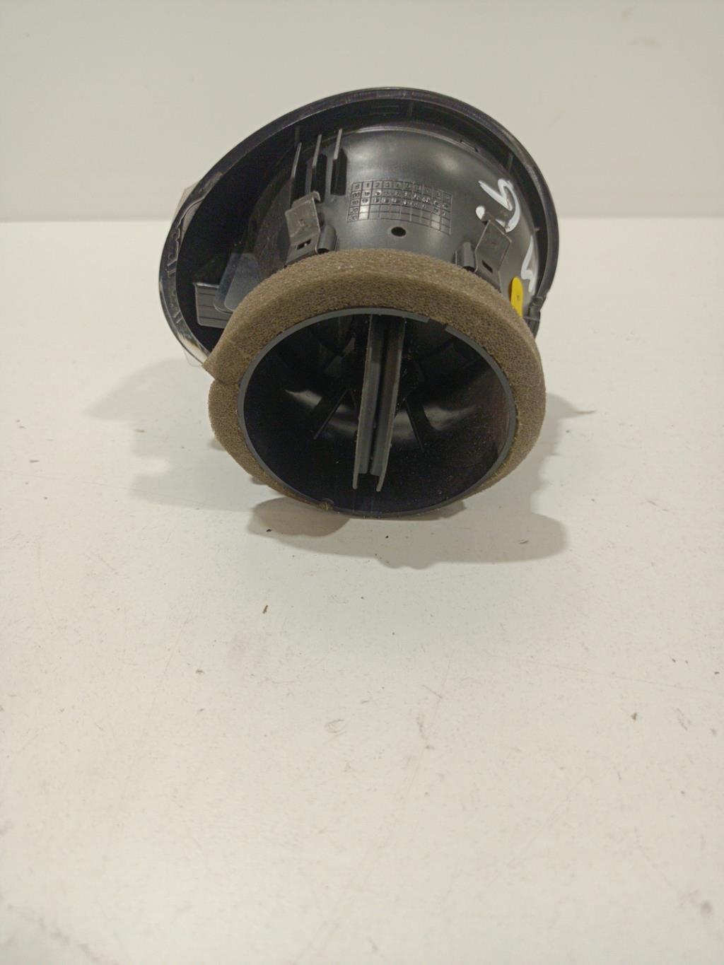 Bocchetta aerazione cruscotto anteriore sinistra AUDI A1 1 PHASE 1 Diésel - 1