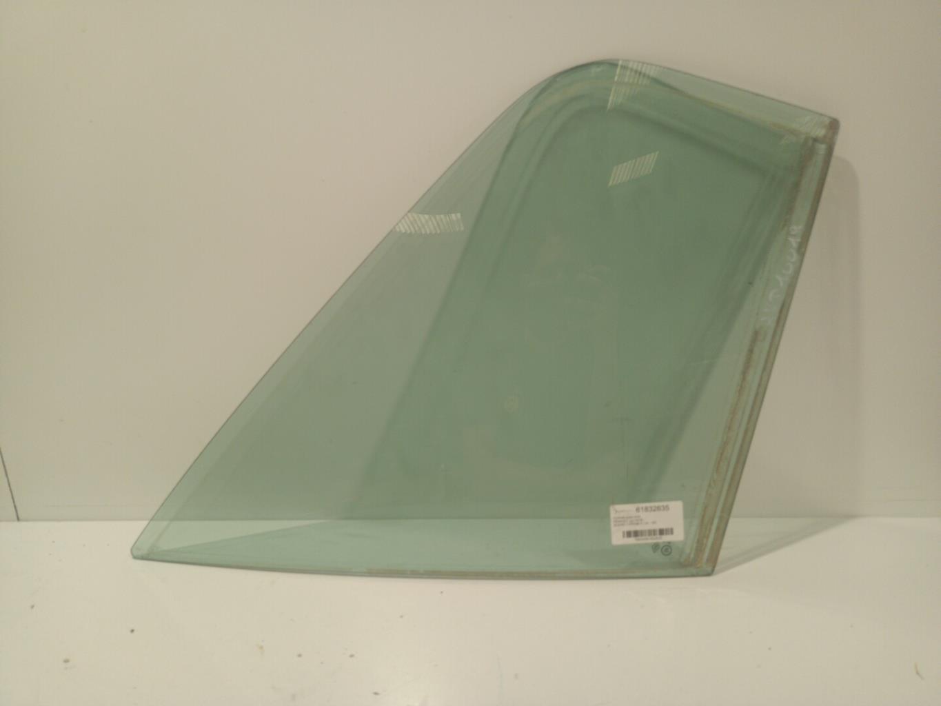 Custode avant droit (porte) RENAULT SCENIC 1 PHASE 2 Essence - 1