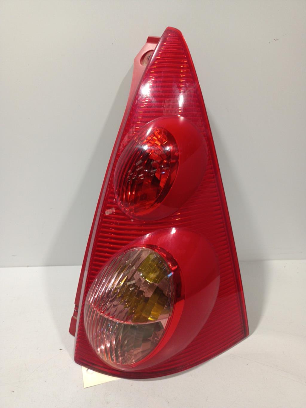 Fanale posteriore principale destro (luci) PEUGEOT 107 PHASE 2 Gasolina - 1