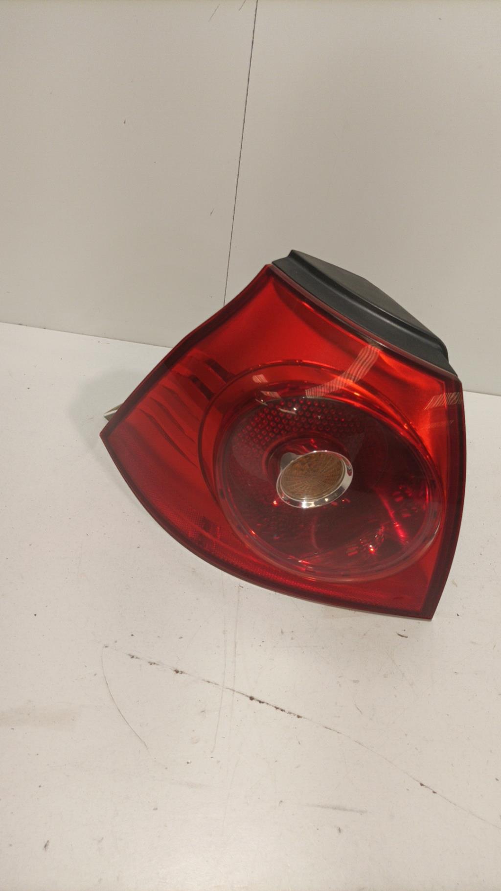 Fanale posteriore principale sinistro (luci) VOLKSWAGEN GOLF 5 Diésel - 1