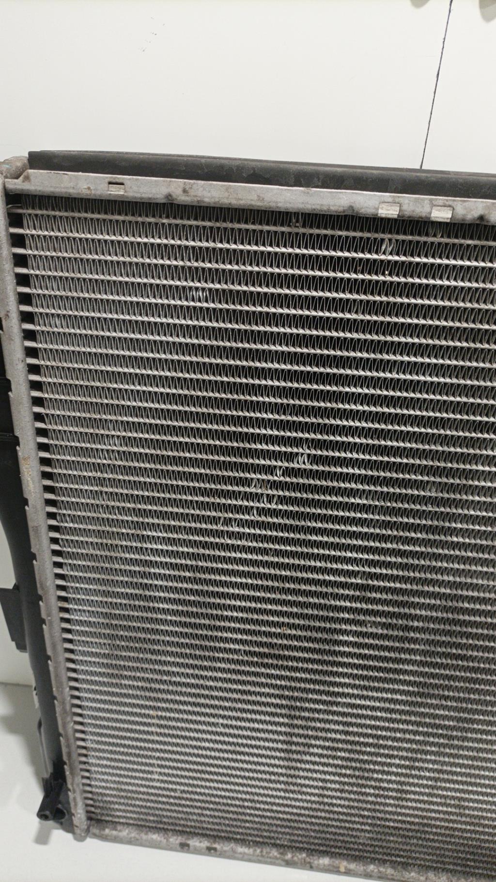 Radiateur eau BMW X3 E83 Essence - 1