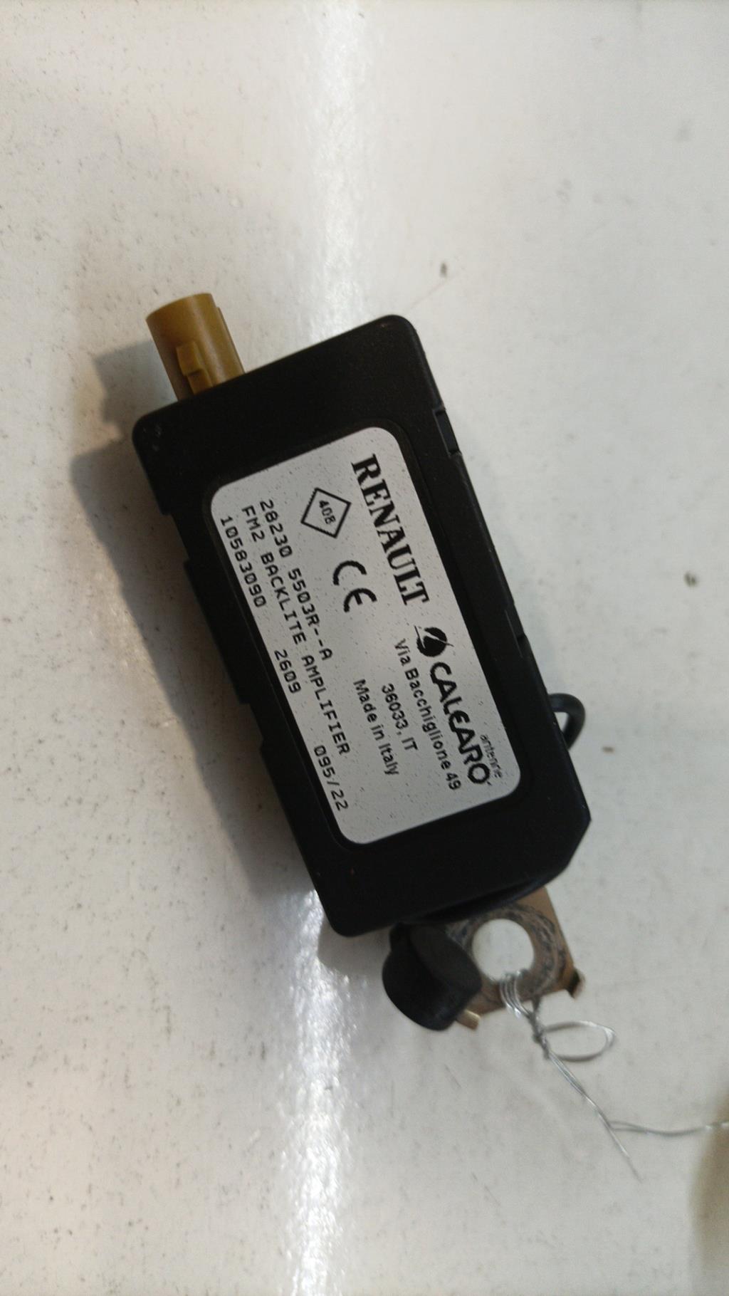 Antenne RENAULT CLIO 5 PHASE 1 Diesel - 1