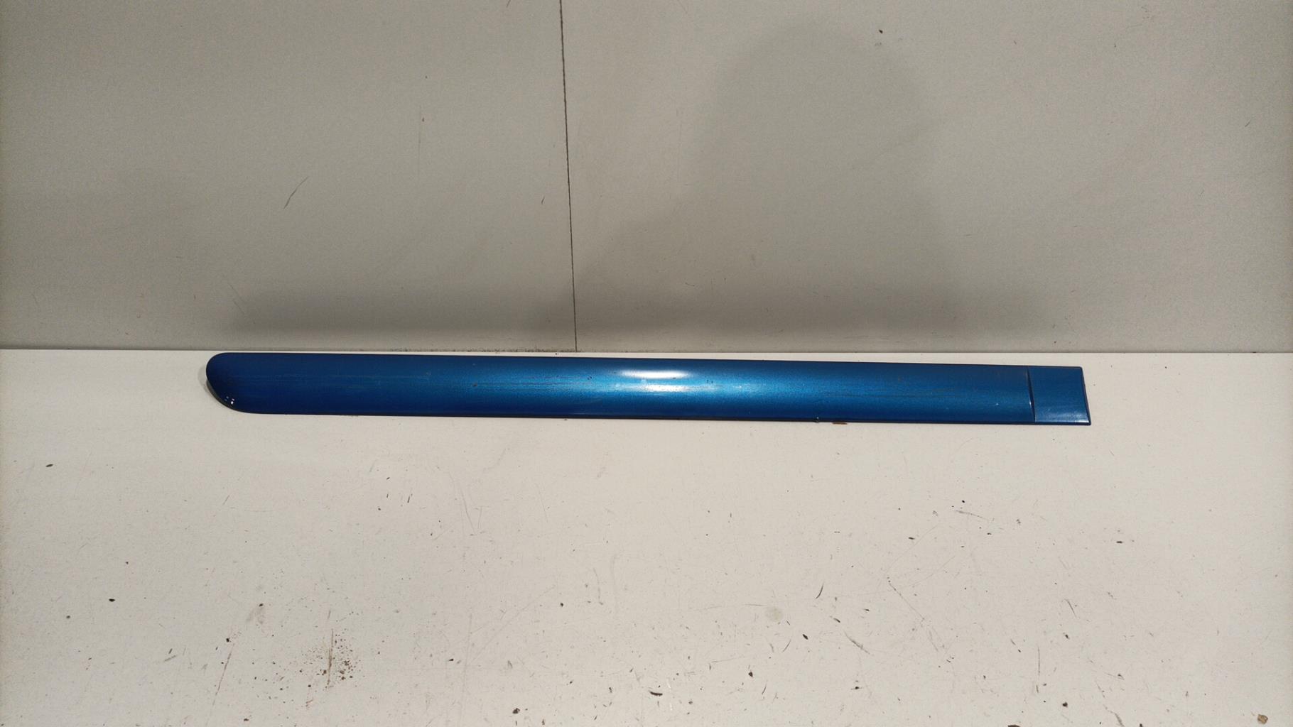 Modanatura portiera posteriore destra PEUGEOT 307 PHASE 2 BREAK Diésel - 1