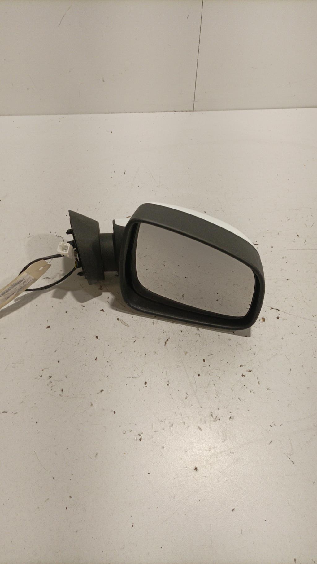 Retrovisor derecho DACIA SANDERO 1 Gasolina - 1