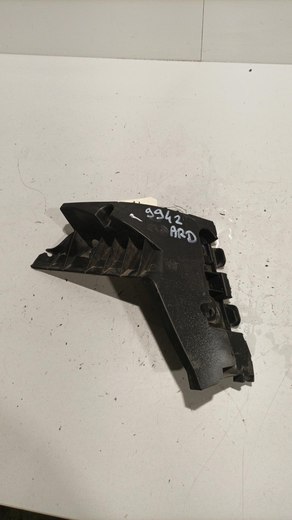 Supporto paraurti posteriore RENAULT CLIO 3 PHASE 2 Diésel - 1