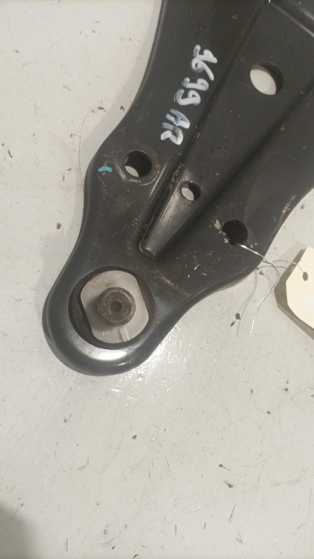 Triangolo inferiore posteriore destro RENAULT TWIZY Gasolina/Electricidad - 1